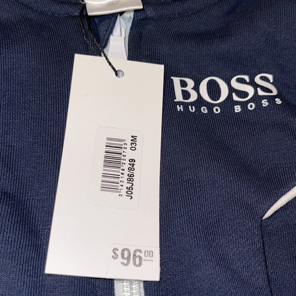 Hugo Boss - Picture 4 of 10